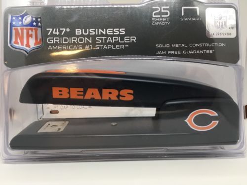 Chicago Bears NFL Swingline 74058 747 25-Sheet Capacity Full Strip Stapler - Picture 2 of 3