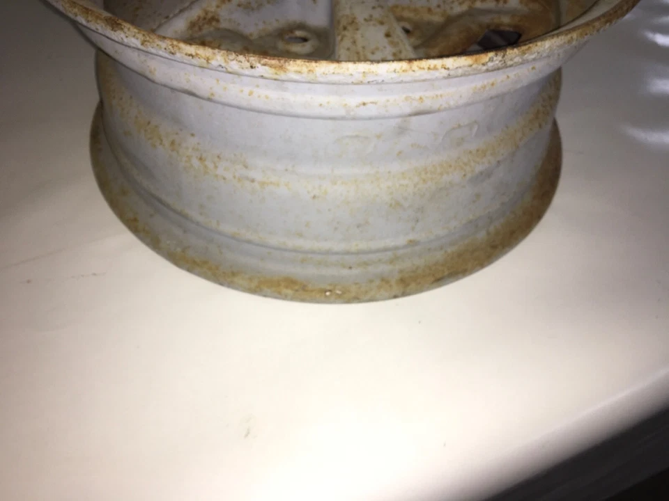 Roda de aço Pontiac GTO Firebird Trans Am Grand Prix Rally II 14x6 HN - Imagem 3 de 3