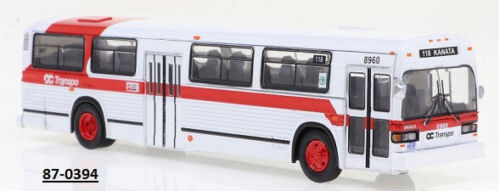 Iconic Replicas 1/87 87-0394 MCI CLASSIC Transit Bus OC Transpo (Ottawa) - Bild 2 von 4