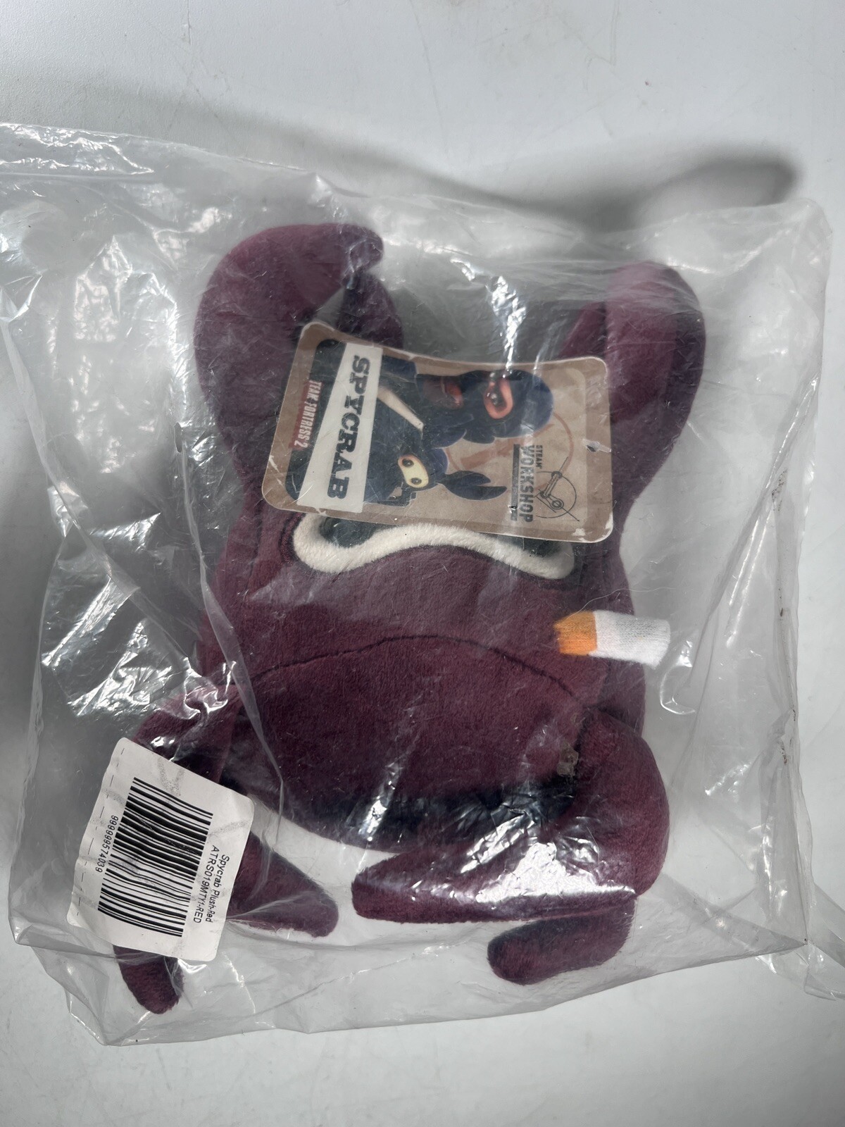 Brand New Sealed Team Fortress 2 Red Spy Crab Plush WITH UNUSED, NEW CODE