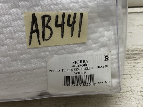 Sferra Perrio Queen Coverlet Matelasse White 110” X 96” New - Picture 8 of 8