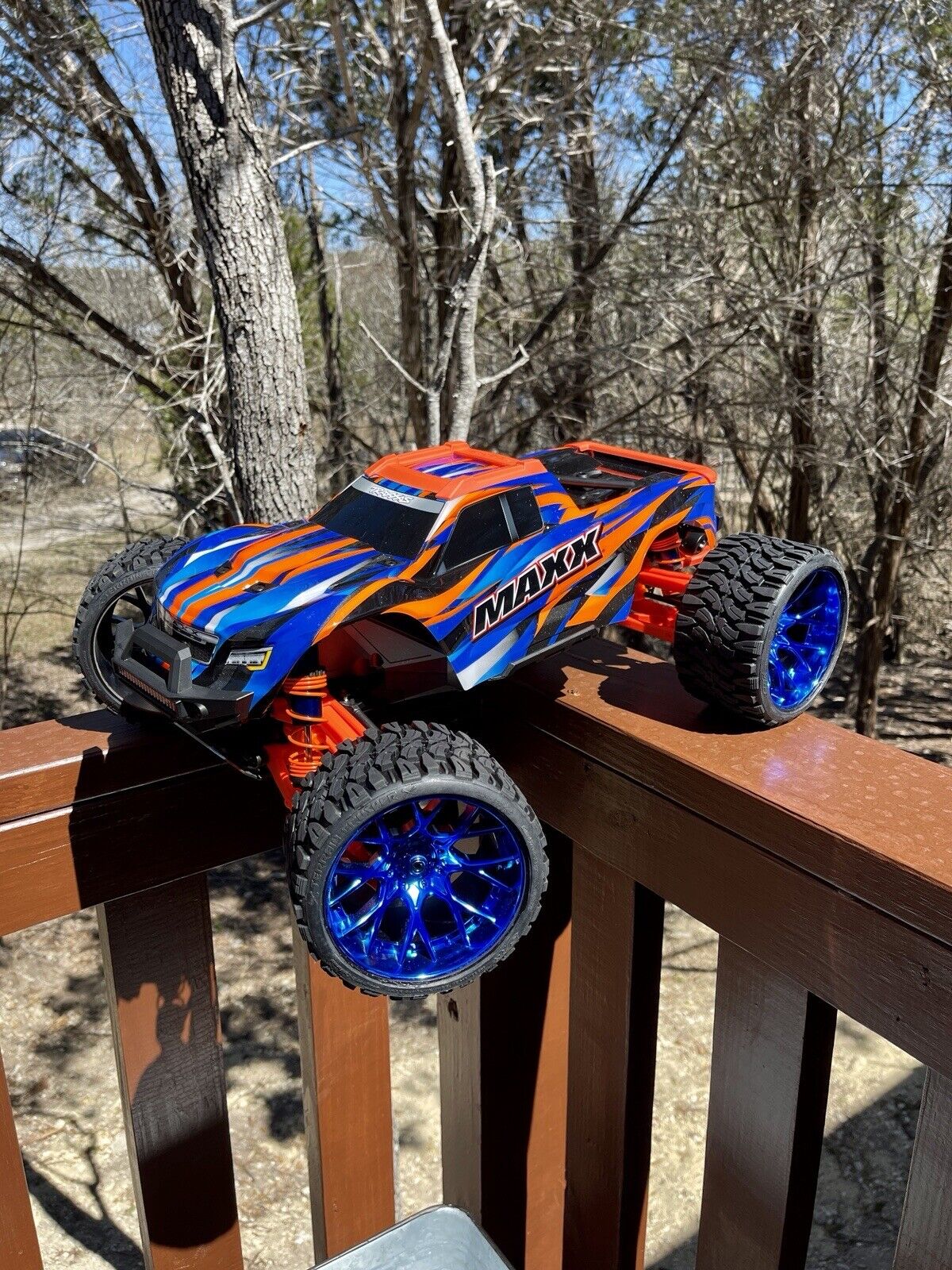 Picture 1 of 1