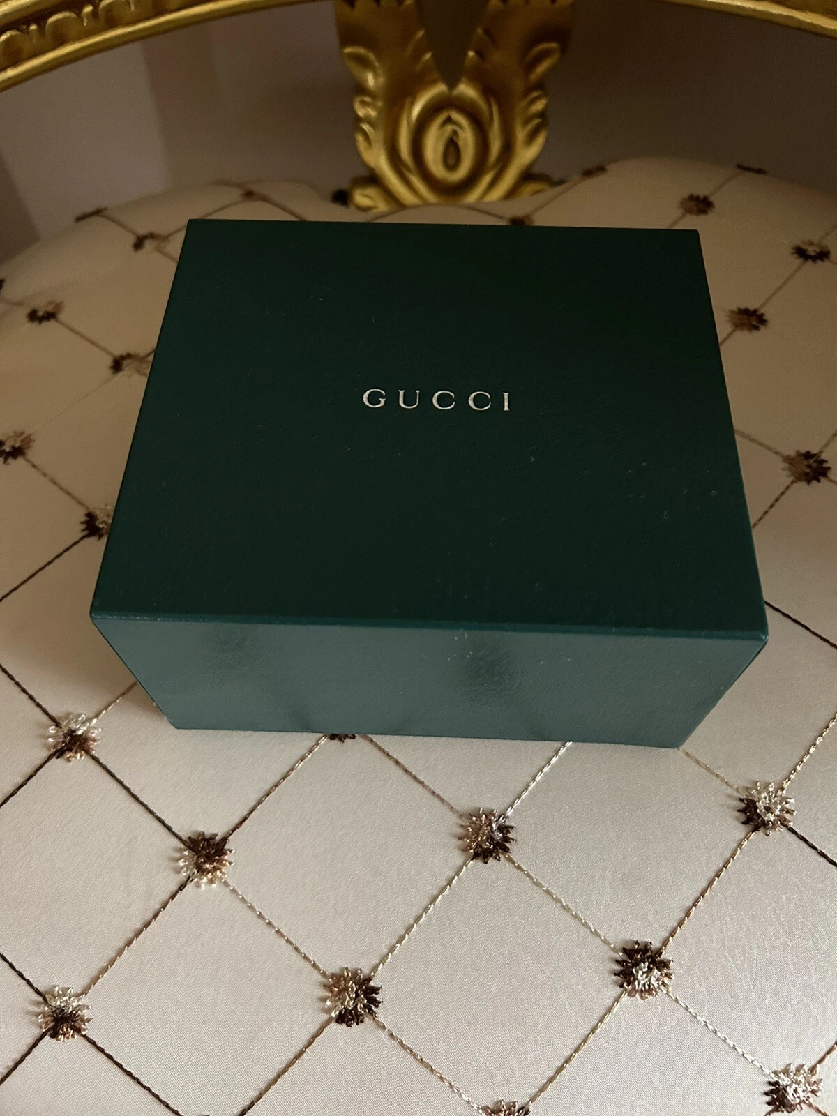 Authentique boîte vide à bijoux Gucci verte