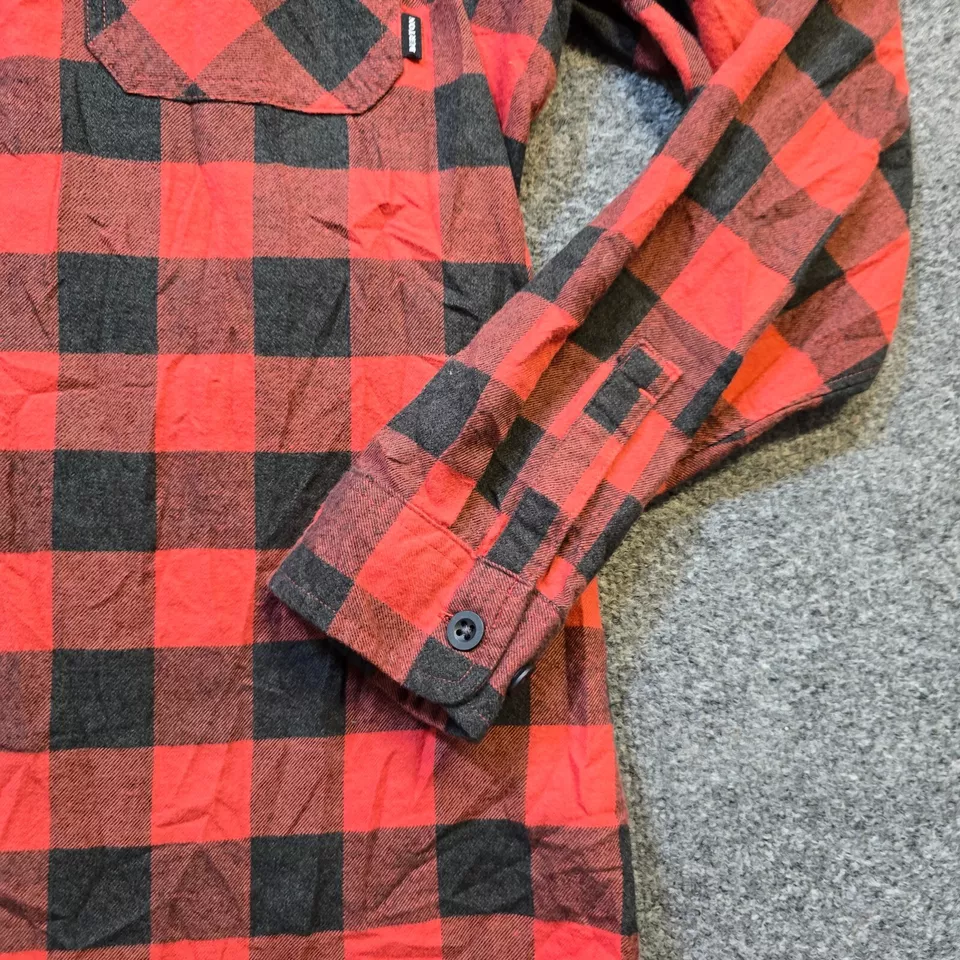 Burton Shirt Mens Size Medium Red Black Buffalo Check Flannel Casual Outdoors - Image 3 of 4