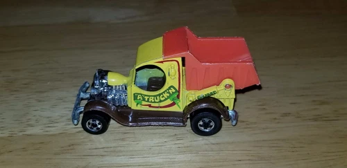Vintage Hot Wheels Yellow "A" Truckin' Dump Truck 1977