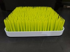 EUC Boon GRASS Countertop Baby Bottle Cup Drying Rack, Green/White