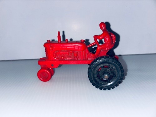 Vintage Marx Toys - Plastic Red Farm Tractor With Driver - 4.5 Inches - Picture 7 of 13