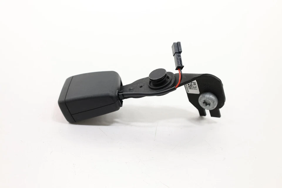 BMW 228I F44 2021-2024 ADAPTADOR HEBILLA SEGURIDAD CINTURÓN SEGURIDAD OEM 7456285 Foto 2 de 4