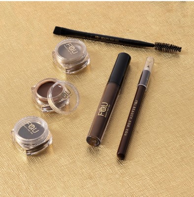 BFY cosmetics Sculpt And Define Brown Smudge Proof New