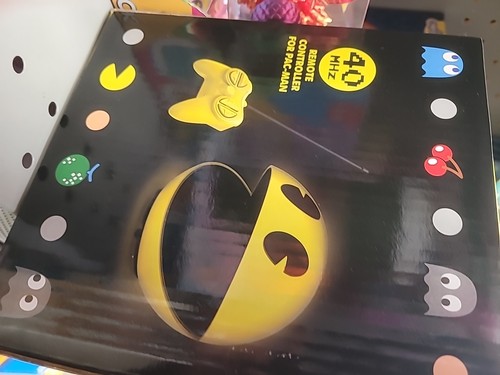 PAC-MAN & BLINKY GHOST LED Wireless Remote-Control Toy Color Change Chase Game - Picture 3 of 5