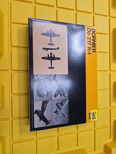Vintage Testors Italaerei German WWII Dornier Do 217 K-1 Airplane Model Kit SI - Picture 3 of 4