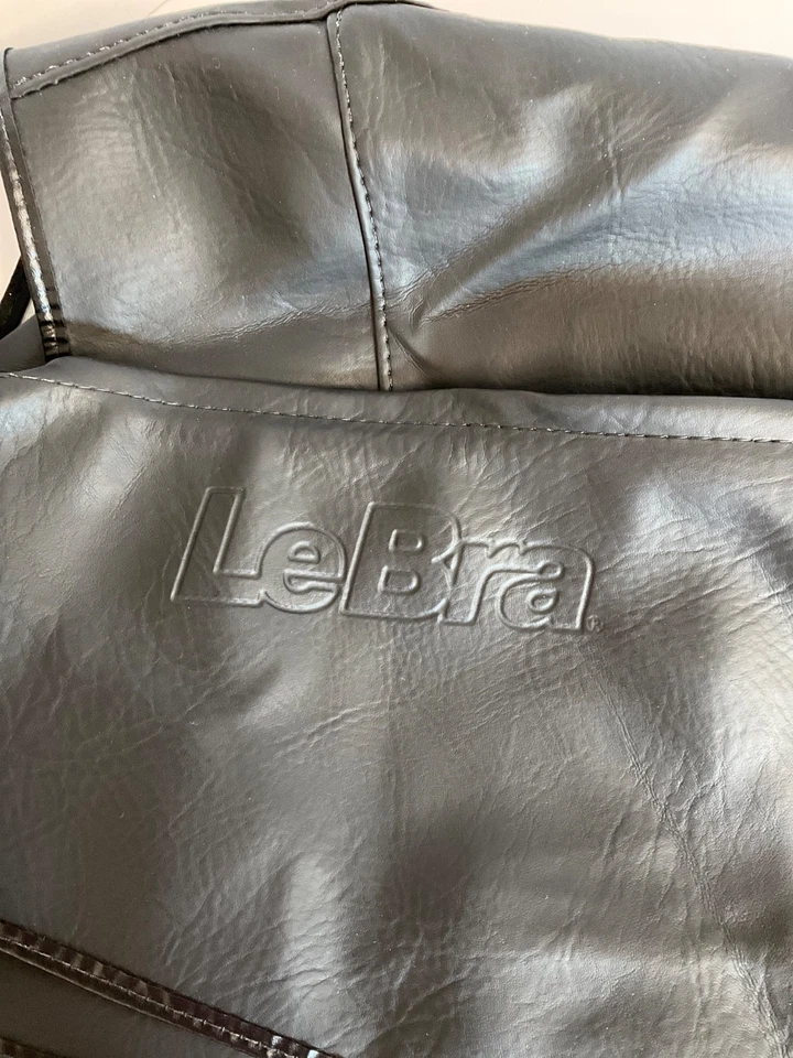 Cubierta frontal personalizada Covercraft LeBra para Pontiac Grand Am 1999-2004 Foto 2 de 4