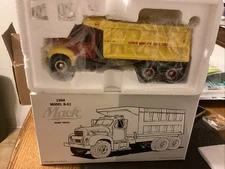 First Gear SHELL 1960 Model B-61 MACK Dump Truck EJ WALLACE 19-2059 1/34th Scale