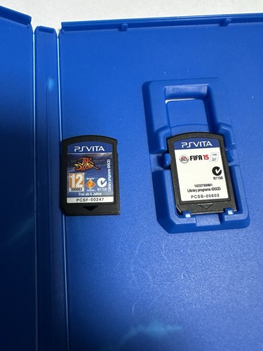 Sony PlayStation Vita - Schwarz, PCH - 1004 - Bild 5 von 9
