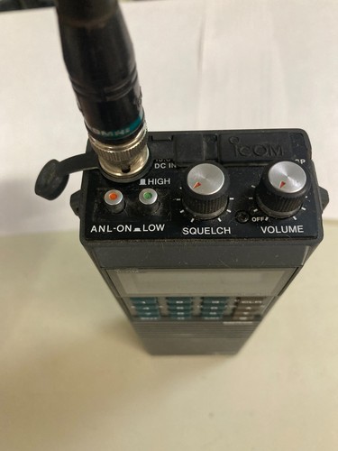 ICOM Navicom IC-A20 VHF Air Band Transceiver Radio Handheld Japan - Picture 2 of 3