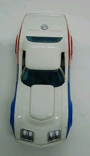 Aurora AFX Corvette "A" Production red/white/blue vtg. HO Scale Slot Car -WORKS! - Picture 4 of 11
