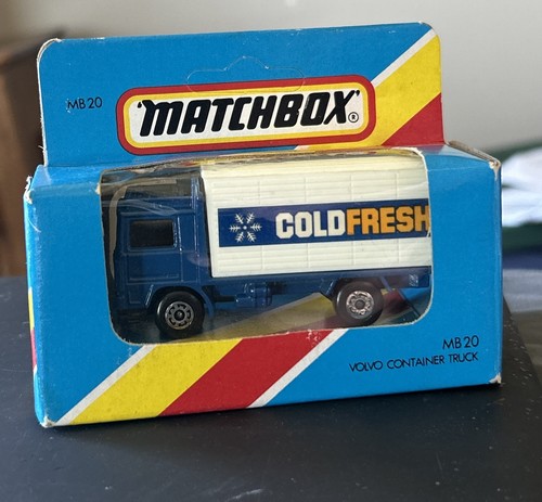 Matchbox Coldfresh Volvo Container Truck MB20 MB 20 UNOPENED BLUE WINDOW BOX - Picture 5 of 6