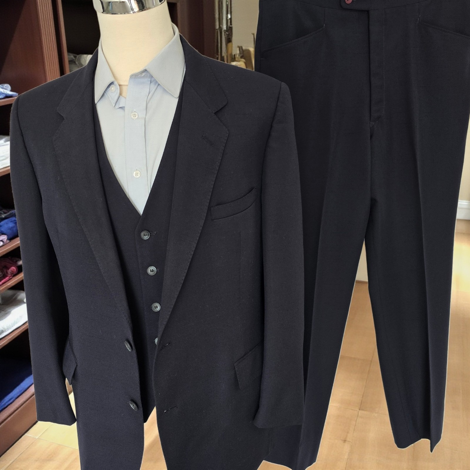 Vintage 1970s 3 Piece Polyester Suit 43L 36x31 Tailored Garment Bag