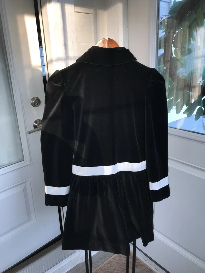 Abrigo de terciopelo negro con lazo blanco American Girl niñas talla 12 Foto 2 de 4