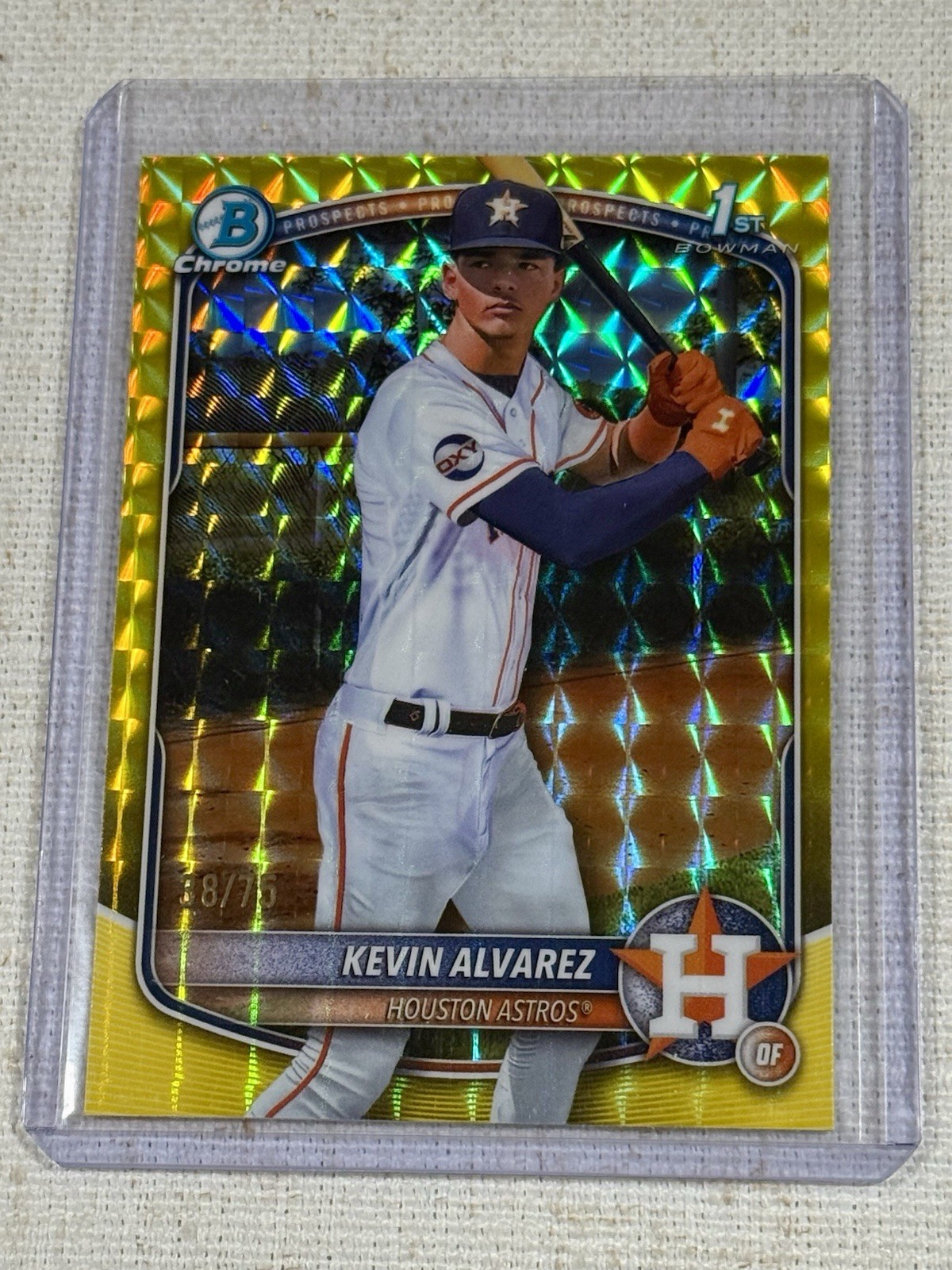 2025 Bowman Chrome 1st Kevin Alvarez Yellow Geometric Refractor /75 Astros