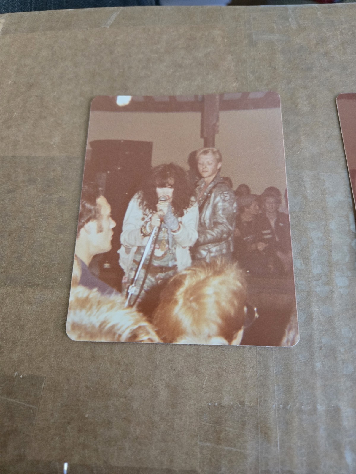 Picture 4 of 8