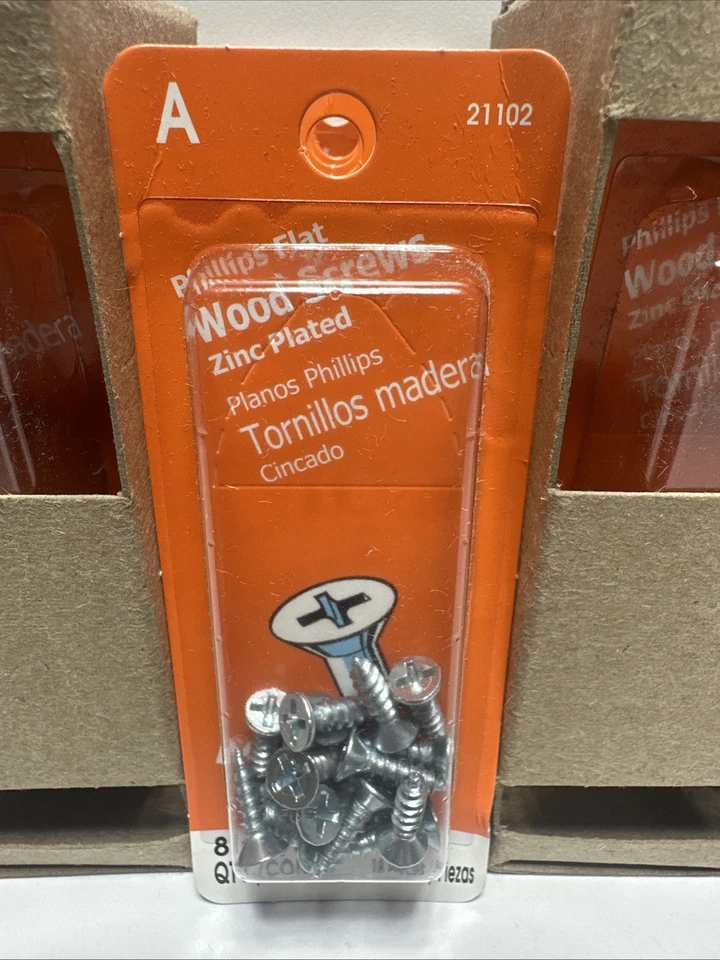 Lot of 25 Packs – #8 x 5/8” Phillips Flat Head Zinc Wood Screws (18 Per Pack) - Image 3 of 4