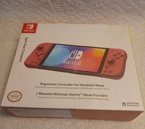 Hori Split Pad Compact Controller - Apricot Red (NSW-398U) - Picture 1 of 4