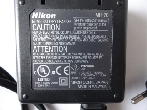 Bettery Charger - Chargeur NIKON COOLPIX MH-70 pour jusqu'à 2 batteries Ni-MH AA - Photo 2/3