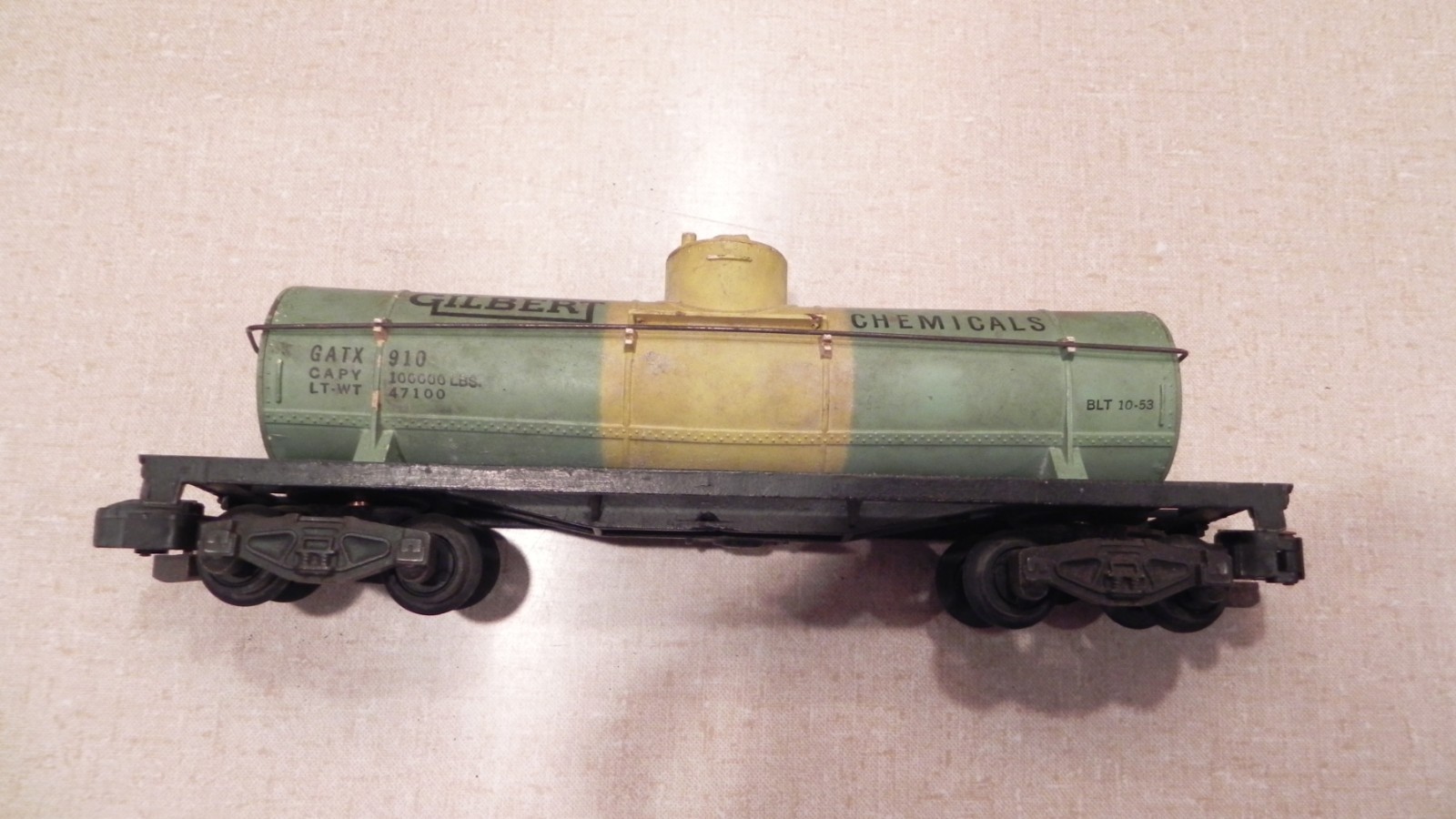 American Flyer Tank Car 910 Gilbert Chemicals Single Dome S Gauge Freight Car American Flyer Tank Car 910 Gilbert Chemicals Single Dome S Gauge Freight Car