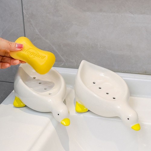 1PC Yellow Duck Shape Soap Box Cartoon Soap Dish Drainable Soap Holder - Picture 8 of 13