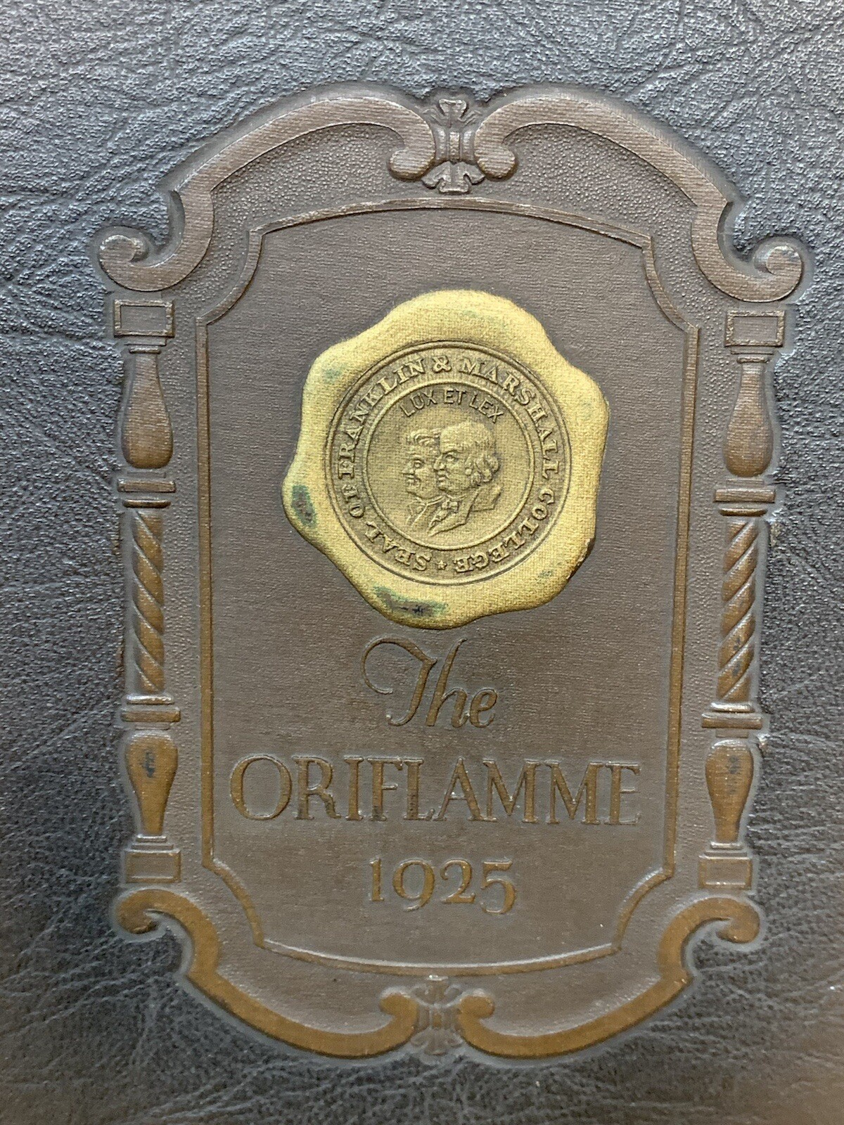 Picture 3 of 9