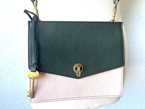FOSSIL STEVIE ZB7829366 Crossbody Spruce Green & Pink Leather Bag Purse w’ Key - Picture 6 of 15
