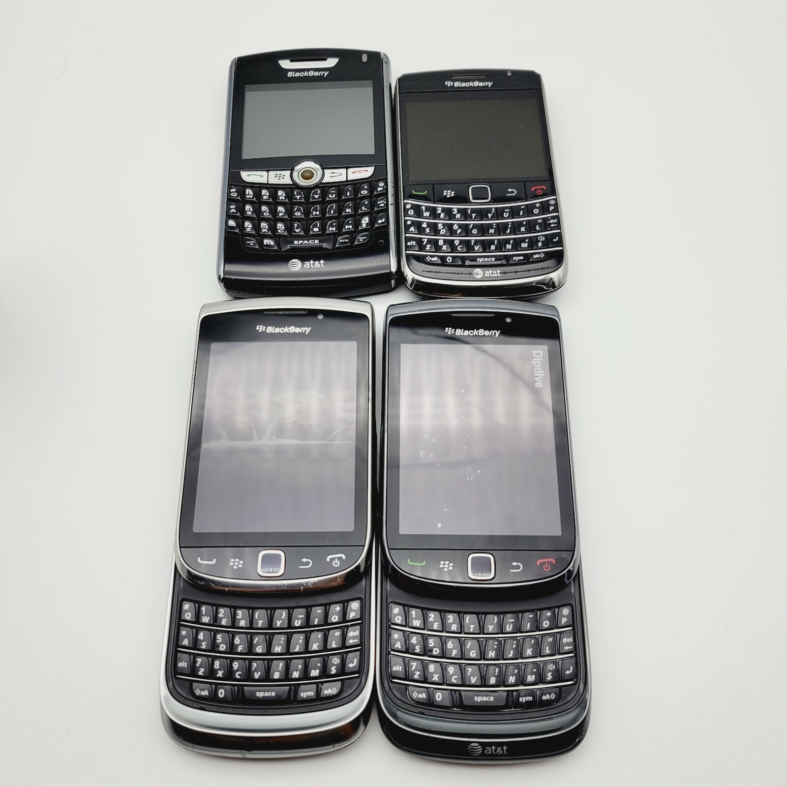 Lot of 4 Blackberry Phones Torch 9810 9800 Bold 9700 8820