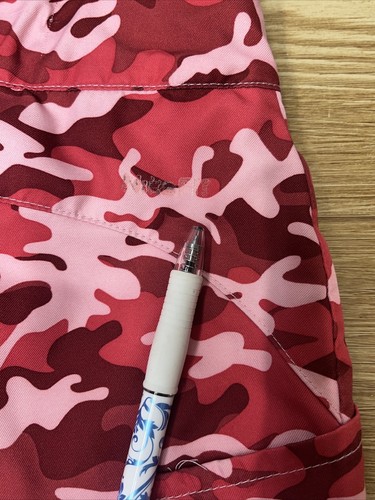 Nike Teen Girls Cargo Pants Size M Pink Camo Straight Capri Bottoms Active - Picture 10 of 17