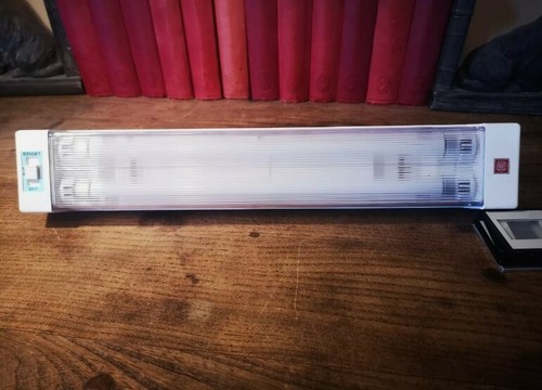 Vintage '70's "Lucky" Classic Car/Retro Camper Van Light - 12v - VW Dimmable - Picture 10 of 12