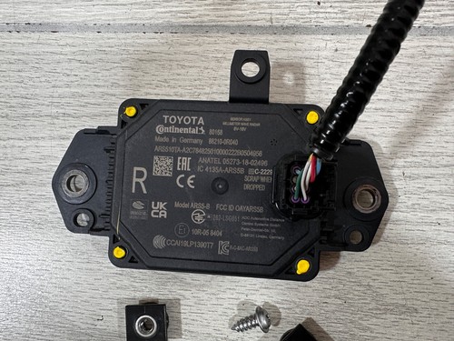 2022-2023 Toyota RAV-4 front Distance Radar Sensor with bracket 88210-0R040 - Picture 4 of 7