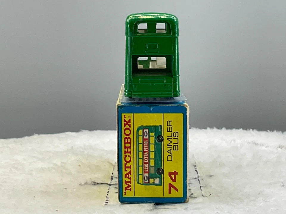 火柴盒莱斯尼 #74B 戴姆勒巴士完好,盒装全原产地,N.O.S — 第 3/4 张图片