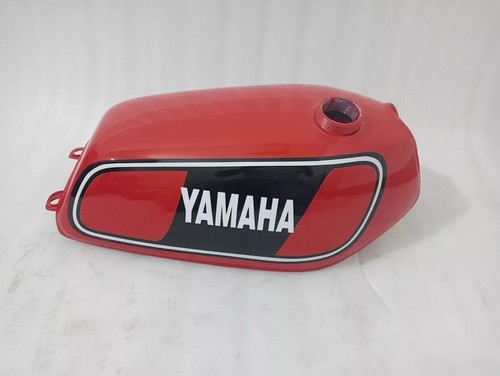 Yamaha DT175 DT 175 1977-78 Acero Pintado Rojo Combustible Gasolina Tanque Con Tapa - Imagen 10 de 17
