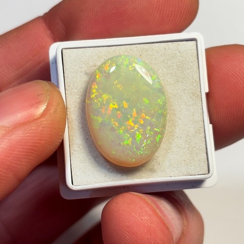 9.40 carat 17 Mile mine White Opal Oval Australian loose gemstone OPL122 - Picture 5 of 8