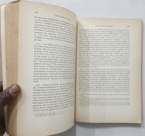 Zvelebil, K. V: Tamil Literature. Leiden. E. J. Brill. 1975. 307 Pages. - Picture 4 of 7