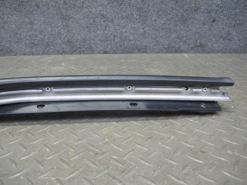05-13 CHEVROLET CORVETTE C6 FRONT LEFT A PILLAR TRIM MOLDING 118730472 OEM - Imagen 9 de 16