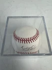 BUSTER POSEY AUTOGRAPHED OFFICIAL MAJOR LEAGUE BASEBALL (P24035874)