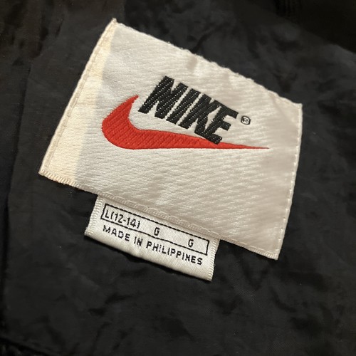 Chaqueta cortavientos de colección años 90 Nike para hombre L negra ventilada deletreada forrada cremallera completa - Imagen 9 de 11