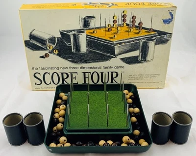 1968 Score Four Spiel von Lakeside vollständig in sehr gutem Zustand KOSTENLOSER VERSAND - Bild 1 von 4