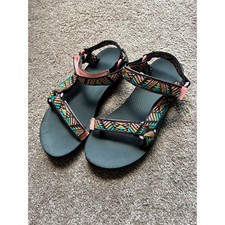 Teva Women's 9 Original geometric Sandals, comfort modern laid back style