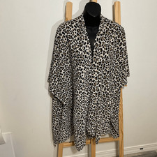 Time and Tru Women  s Leopard print kimono wrap, cover-up, one size fits most