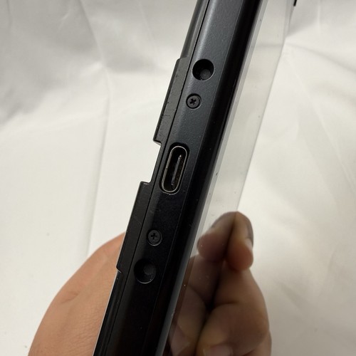 Nintendo Switch Console Only + Case - Picture 5 of 5