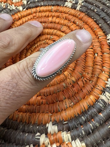Navajo Sterling Silver Pink Conch Handmade Adjustable Old Style Ring-Donovan Nez - Picture 6 of 9