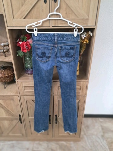 Seven7 Jeans Sz 25 Waist Bootcut Low Rise Embroidered Back Pockets Distress Hem - Picture 2 of 15