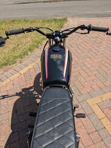 Honda CG125 - 1999 Brat / Cafe Racer / Custom - Picture 11 of 12